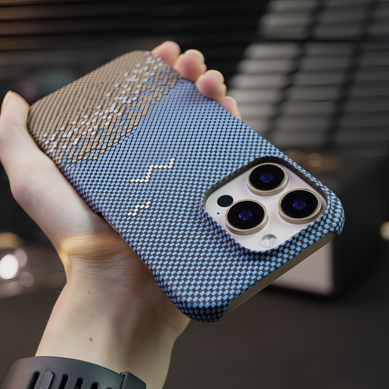 Minimalist Pixel Texture Case with Heat Dissipation