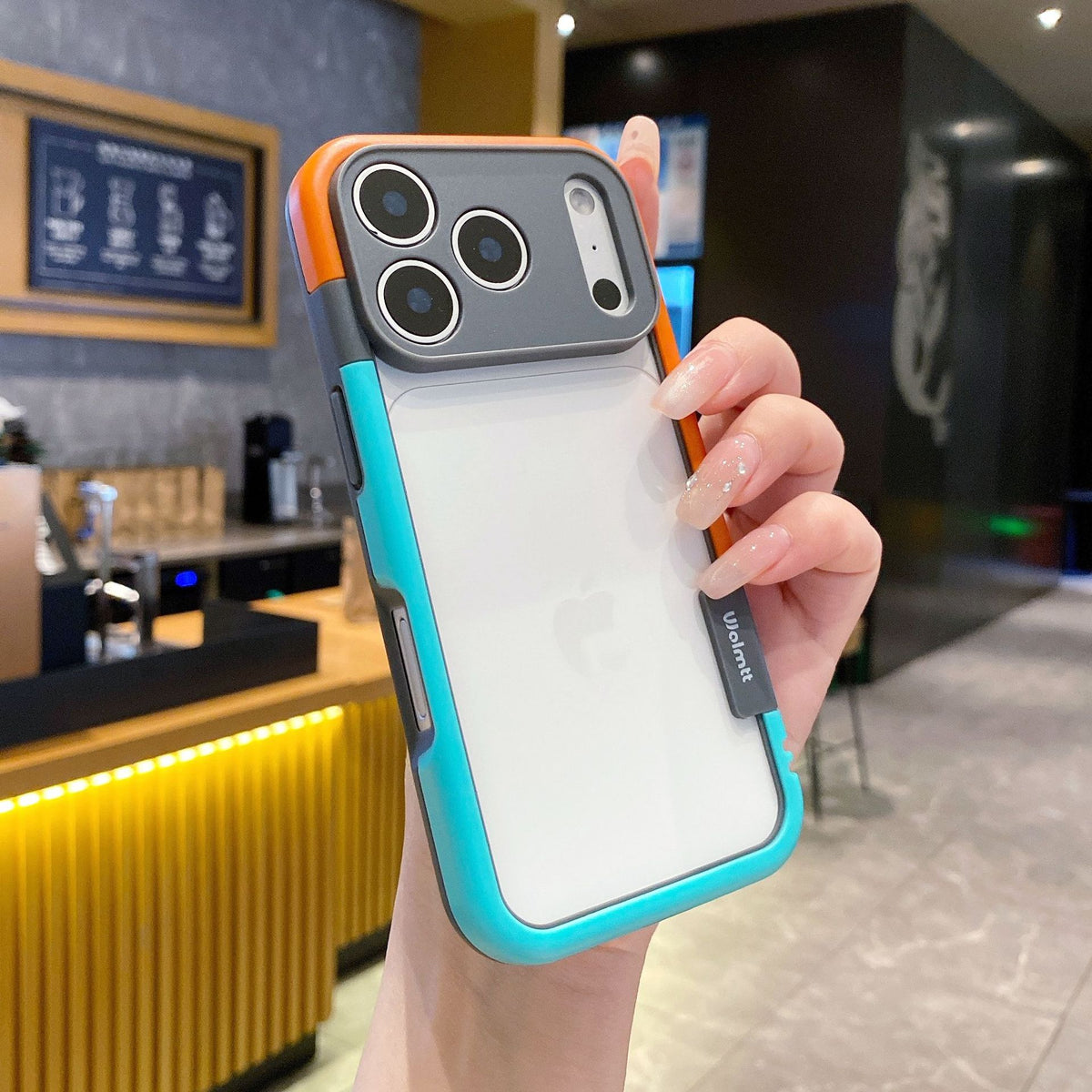 ClearFrame Magnetic Case — Contrast Edge Design with Full Protection